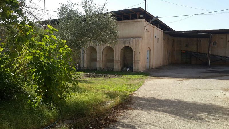 پرونده:Anbar ghalle.jpg
