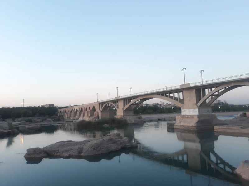 پرونده:Pole ghadim1.jpg