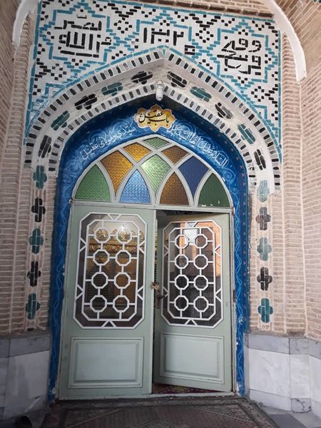 پرونده:Alimalek bab aqil.jpg